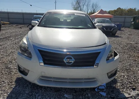 2015 Nissan Altima 2.5 from USA, damaged, VIN 1N4AL3AP4FC146844